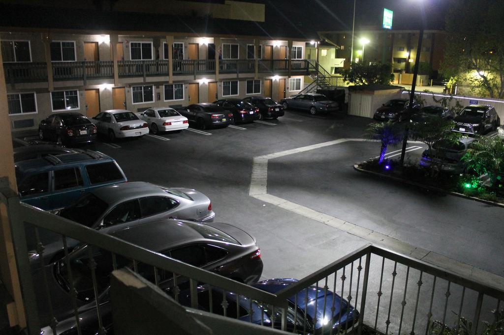 El Rancho Inn Hawthorne Bagian luar foto